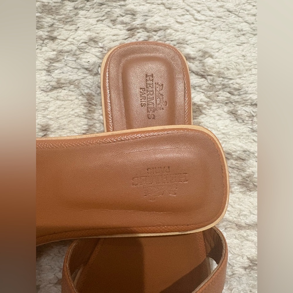 women’s cognac Brown Slide Sandals - Picture 2 of 13